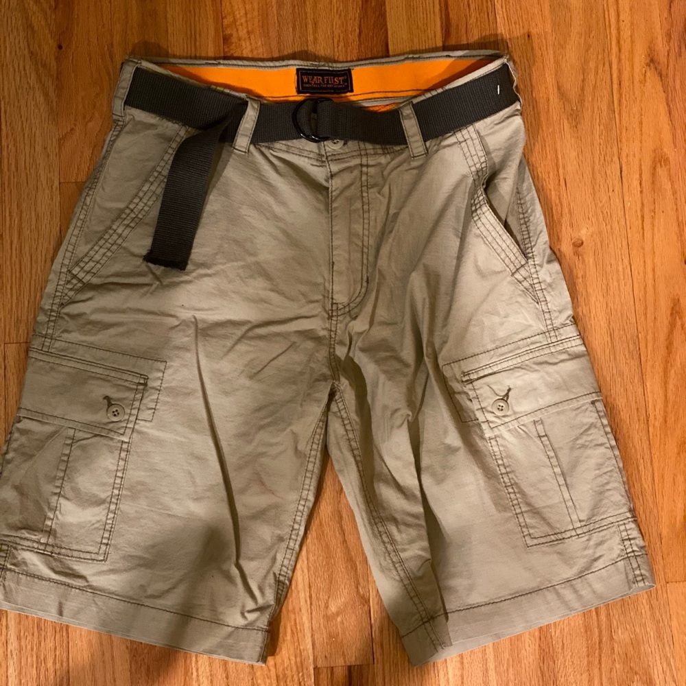 Mens Cargo Shorts (32 waist)